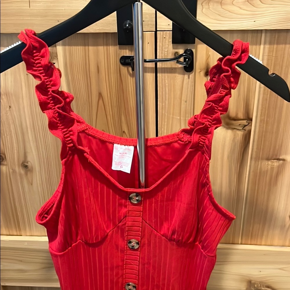 No Boundaries Red Ruffled Button Tank Top - Picture 3 of 7